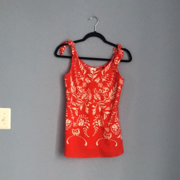 ⭕️ PRICE FIRM CAbi Size XS Red and White Shoulder Tie Top - Picture 2 of 7